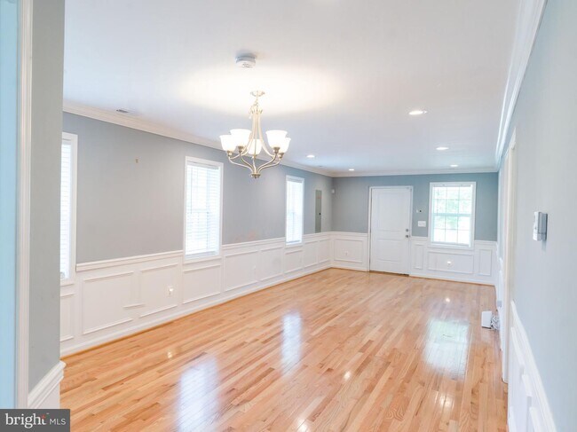 Foto del edificio - 620 44th St NE
