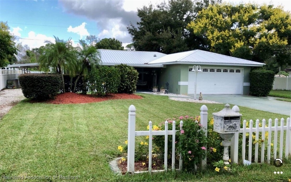 Foto principal - 205 Dove Ave