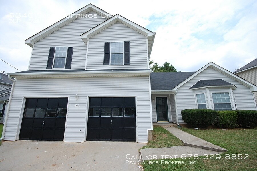 3 bdrm, 2.5 bath updated home in Lithonia House for Rent in Lithonia, GA