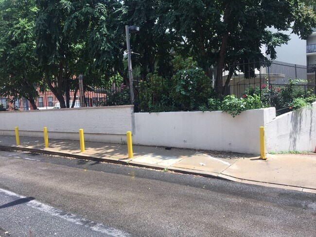 Foto del edificio - 506 S Juniper St