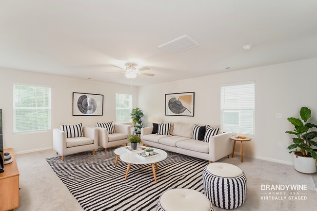 Foto del edificio - 8425 Deerwood Rd