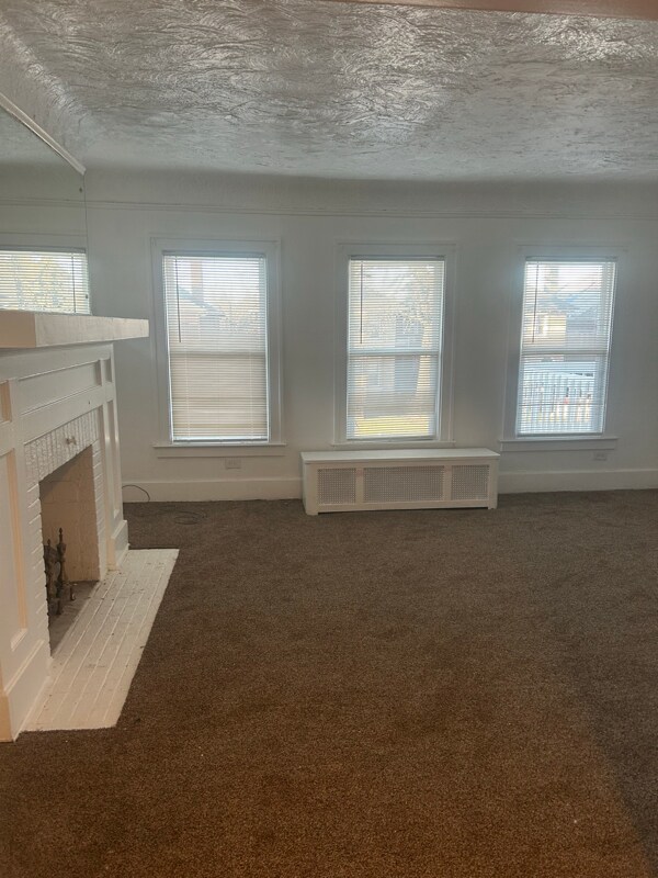 Foto del edificio - 1929 Calvert Ave