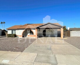 Building Photo - 4746 W Aster Dr