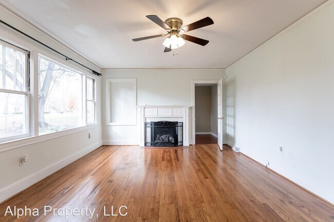 Building Photo - 2 br, 1 bath House - 33 Claremore Ave