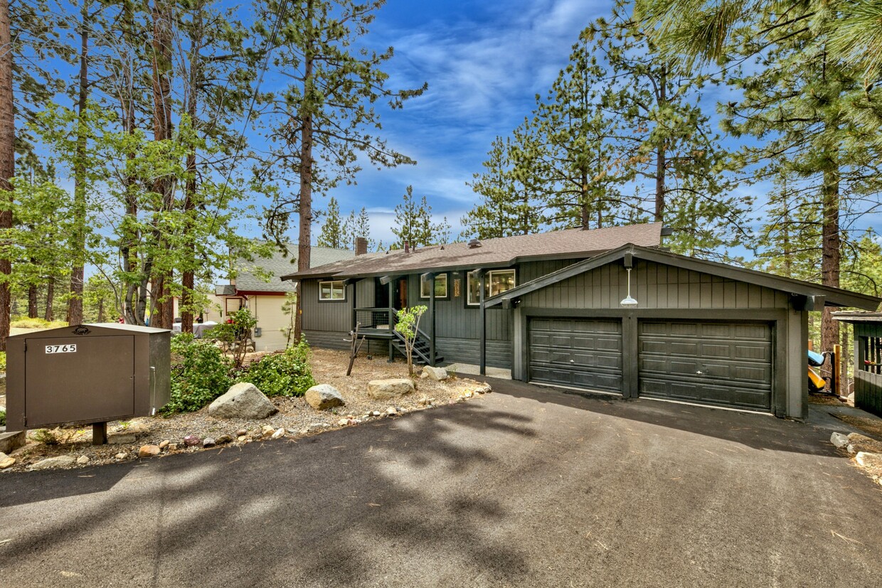 Foto principal - 3576 Overlook Ct