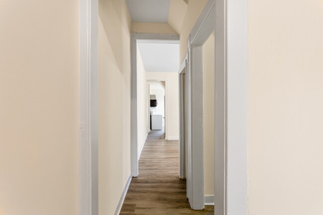 Building Photo - 2945 Walbrook Ave