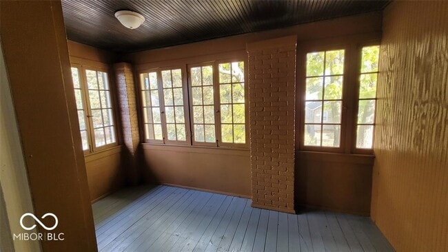 Building Photo - 50 N Campbell Ave