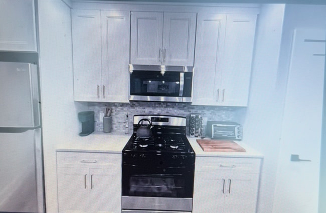 Building Photo - Jasper ST,LLC