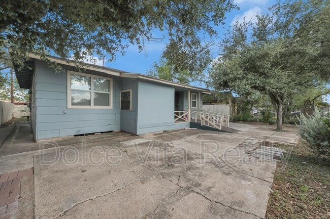 Foto del edificio - 4913 S 26th St