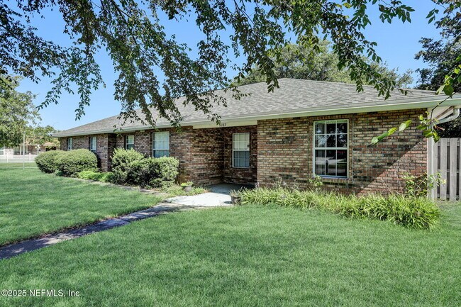 Building Photo - 8089 Springtree Road