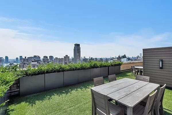 Foto del edificio - 407 Park Ave S