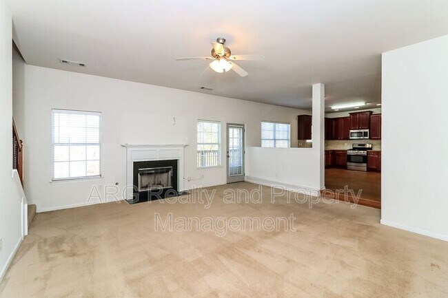 Building Photo - 4412 Sublime Trail