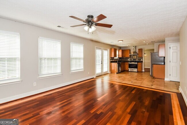 Foto del edificio - 1305 Bramlett Blvd