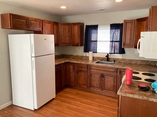 Building Photo - 176 Warrior Cir