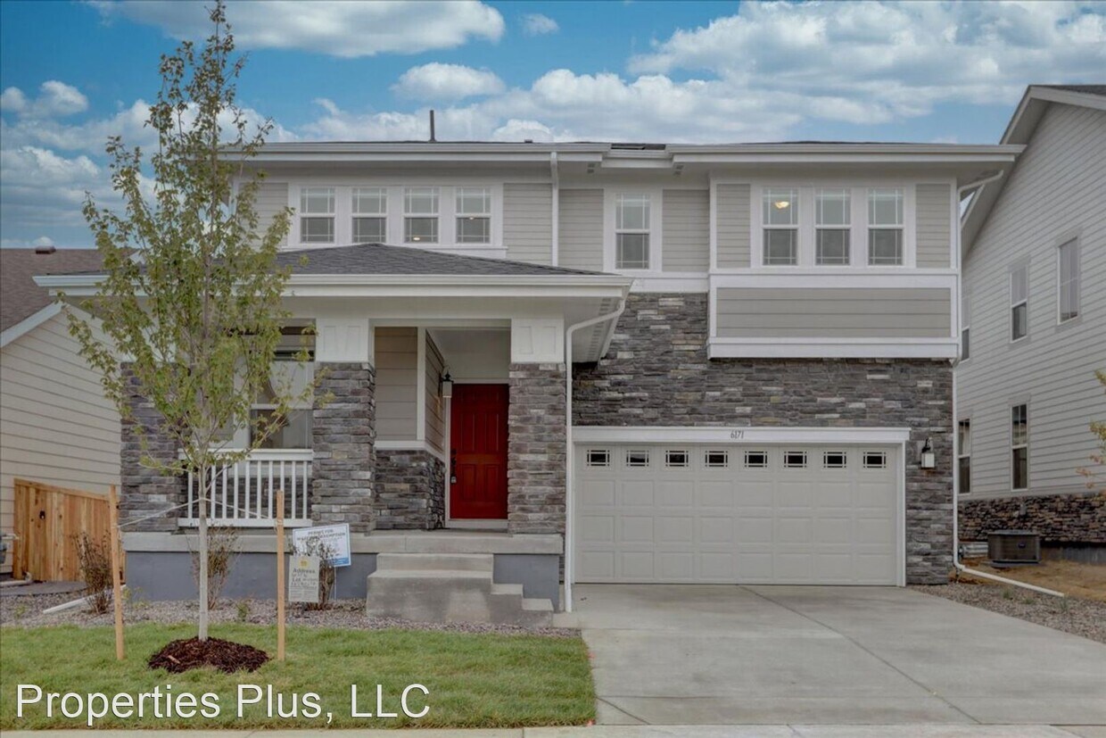 Foto principal - 3 br, 2.5 bath House - 6171 N Malaya St