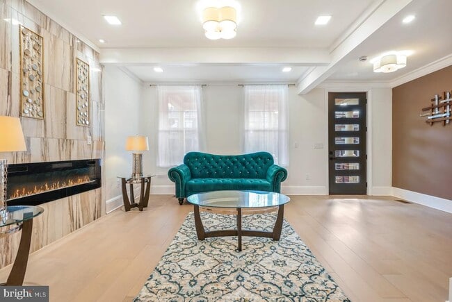 Foto del edificio - 4420 15th St NW