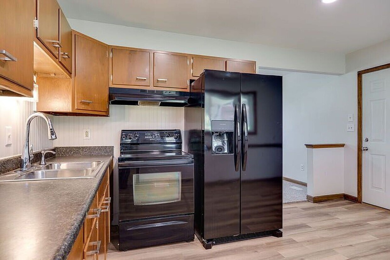 Foto principal - 2841 Prospect Ave