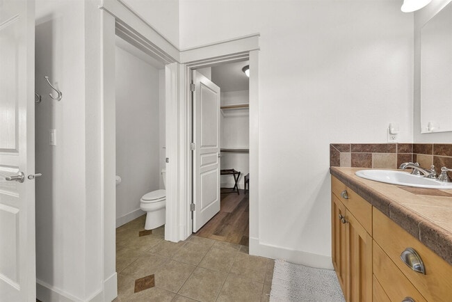 Foto del edificio - 5722 W Hidden Springs Dr