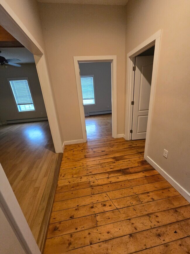 Entryway - 264 Elm St