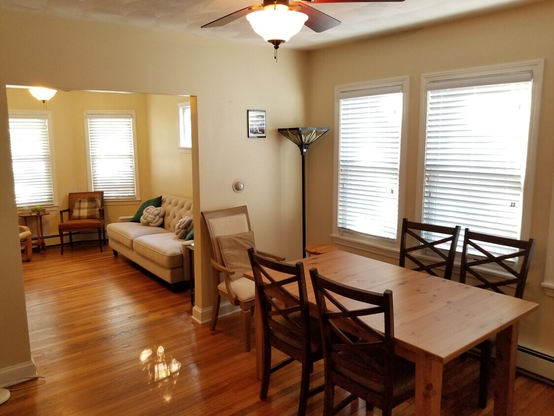 Dining Room - 275 Medford St