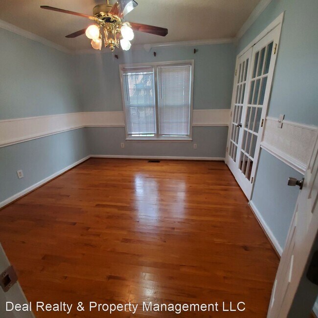 Building Photo - 3 br, 2.5 bath House - 163 Glen Laurel Road