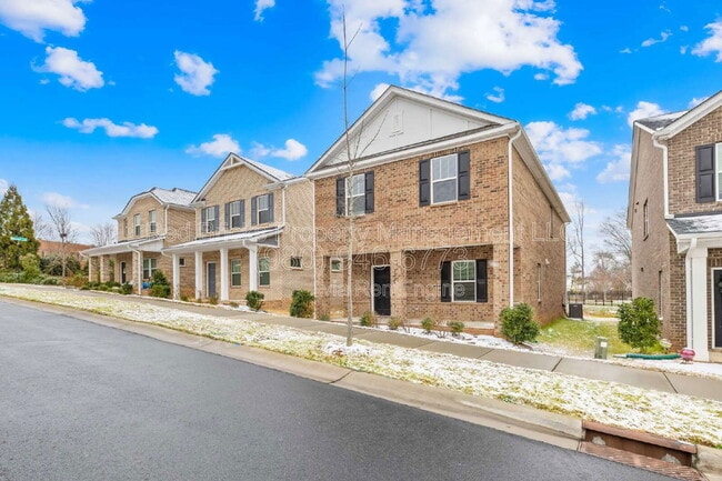 Building Photo - 1225 Colgher St