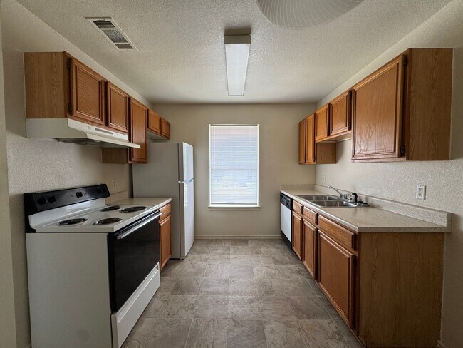 Foto del edificio - 1504 Windward Dr