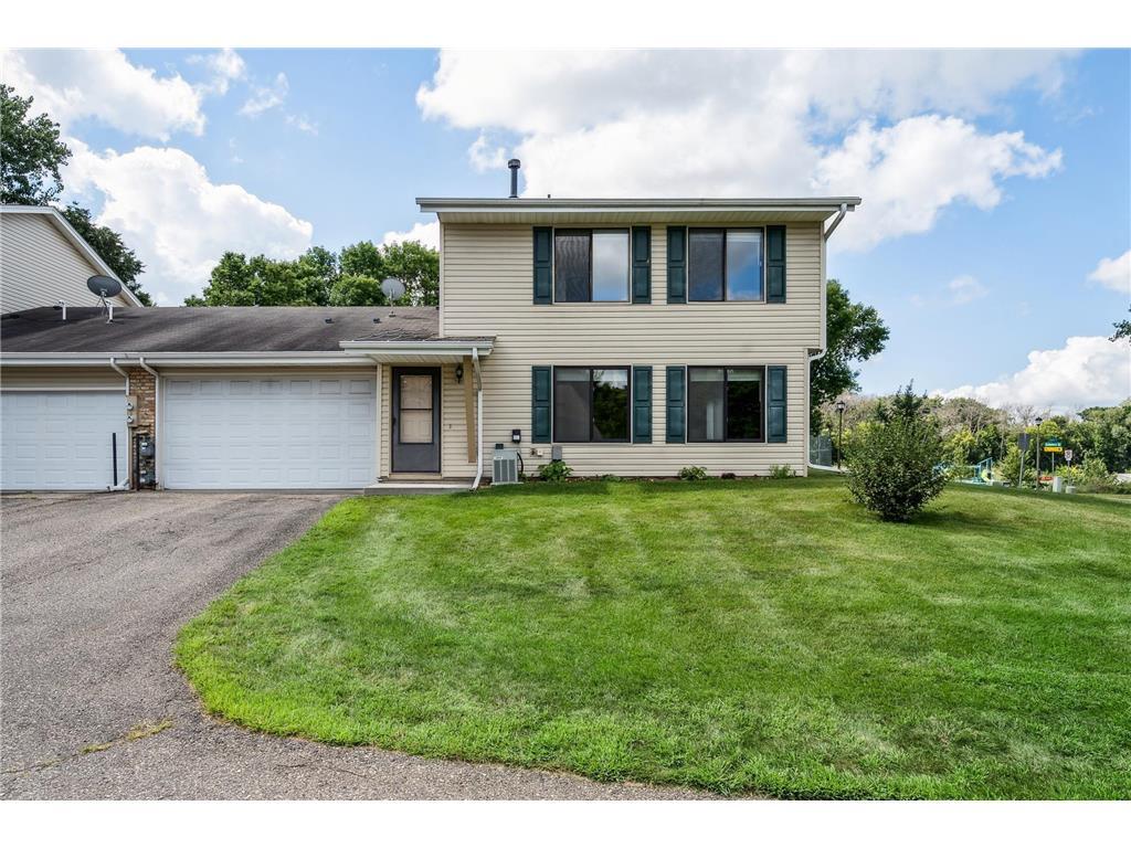 Primary Photo - 3893 Dolomite Dr
