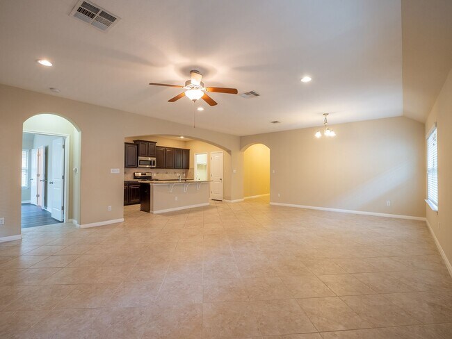 Building Photo - Adorable Home in South Park Meadows