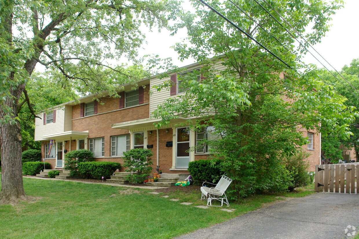 Foto del edificio - 183-189 Fairway Dr