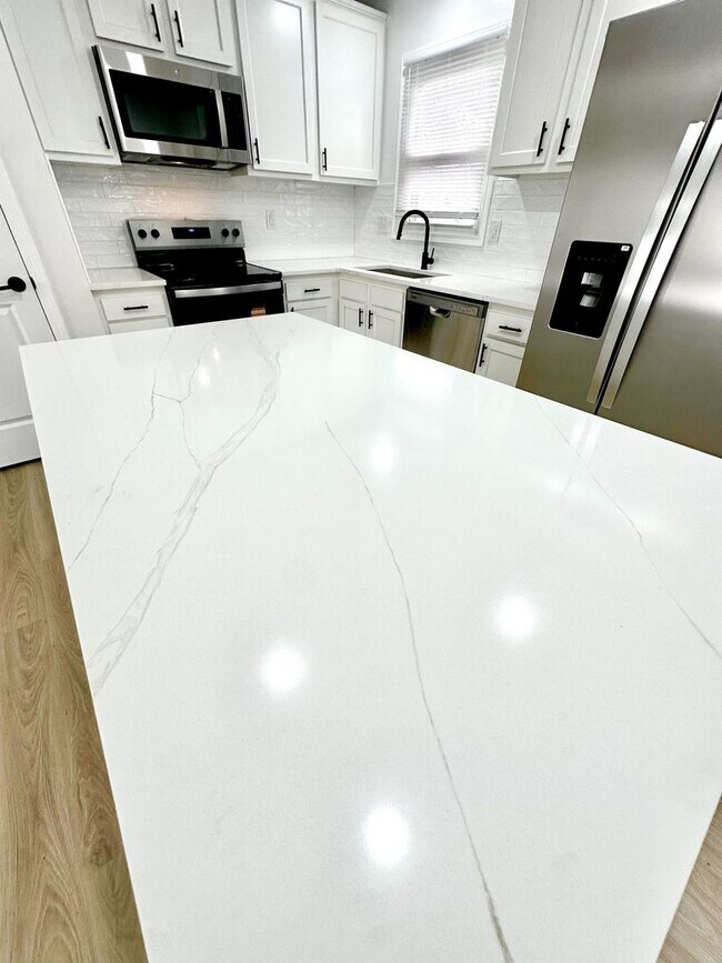 Foto del edificio - 1351 Whig Ct