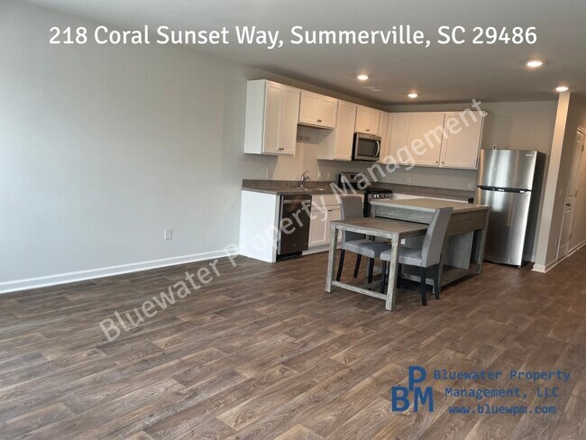 Foto del edificio - 218 Coral Sunset Wy