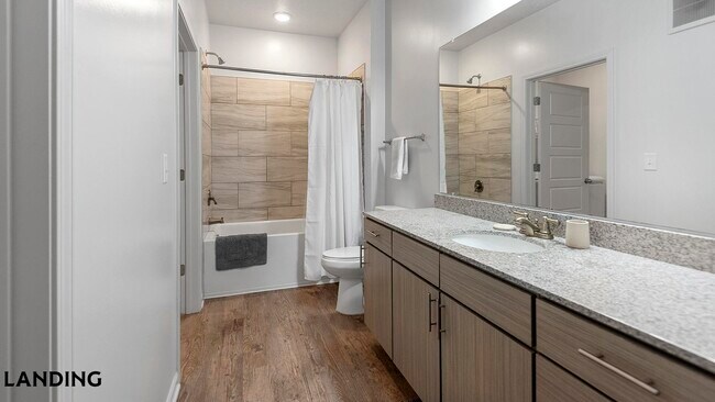 Foto del edificio - 599 Tapestry Lp