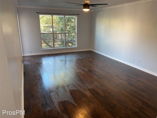 Building Photo - 1 br, 1 bath House - 4837 Cedar Springs #223