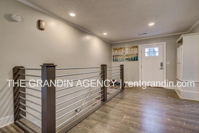 Foto del edificio - 1684 Dudley Amos Rd