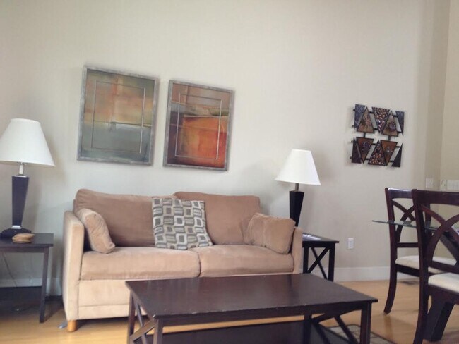 Foto del edificio - Avila Beach Condo-Fully Furnished available June 1