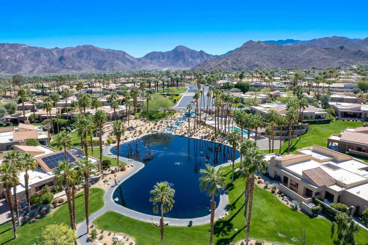 73161 Ajo Ln, Palm Desert, CA 92260 Condo for Rent in Palm Desert, CA
