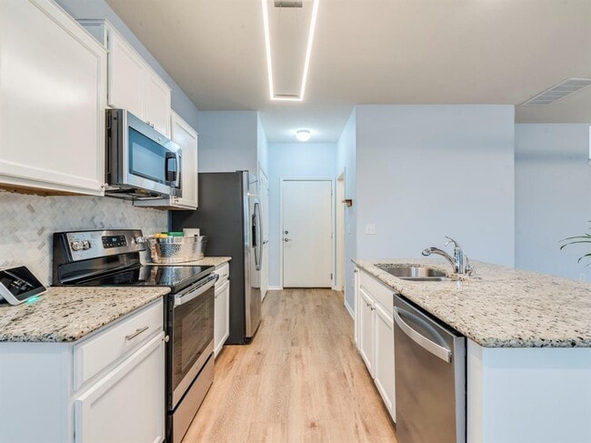 Foto del edificio - 3716 Black Granite Dr