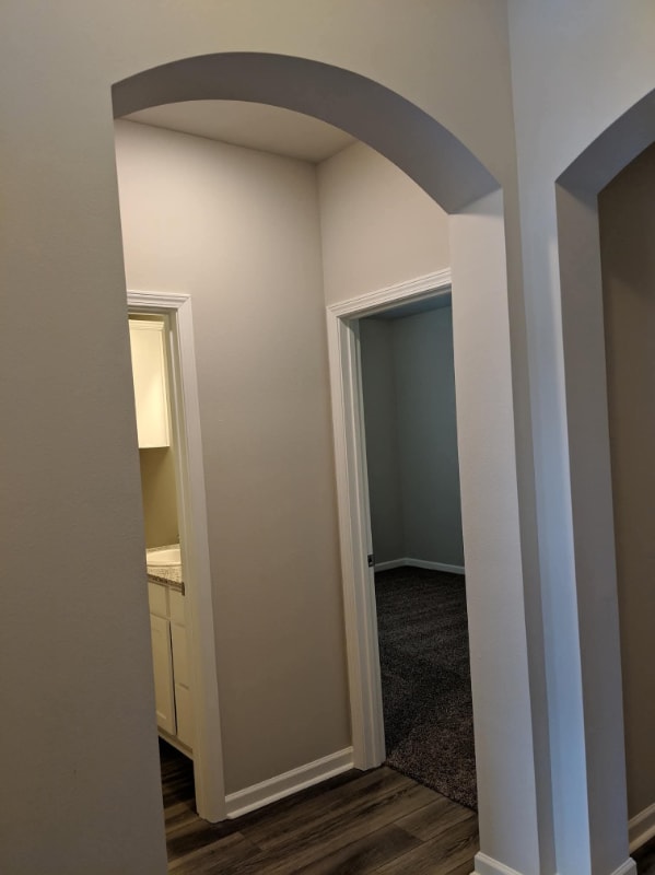 Building Photo - 8194 Fairlane Dr