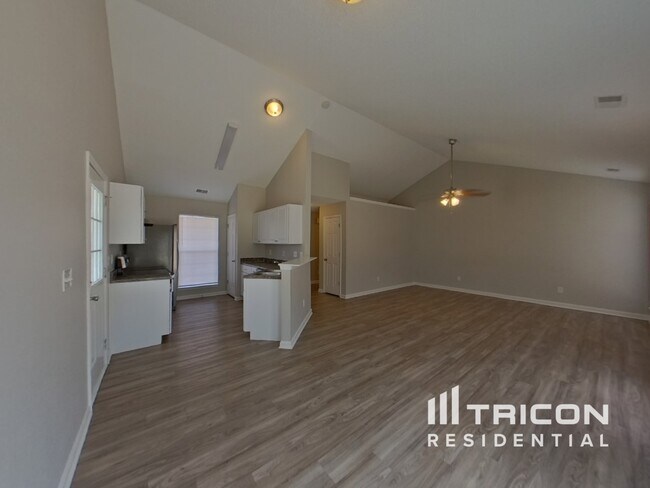 Foto del edificio - 1401 May Oak Cir