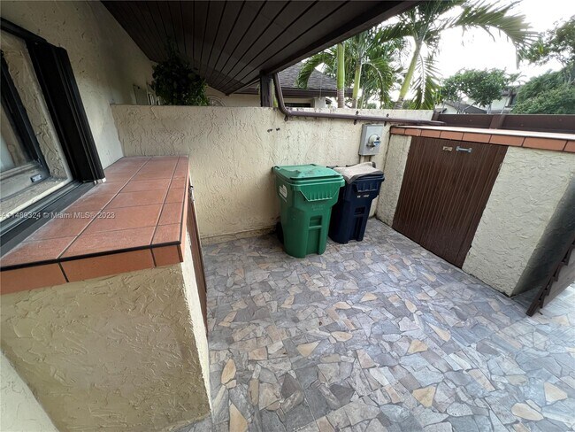 Foto del edificio - 7019 SW 106th Pl