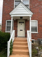 Building Photo - 609 Smithfield Ave