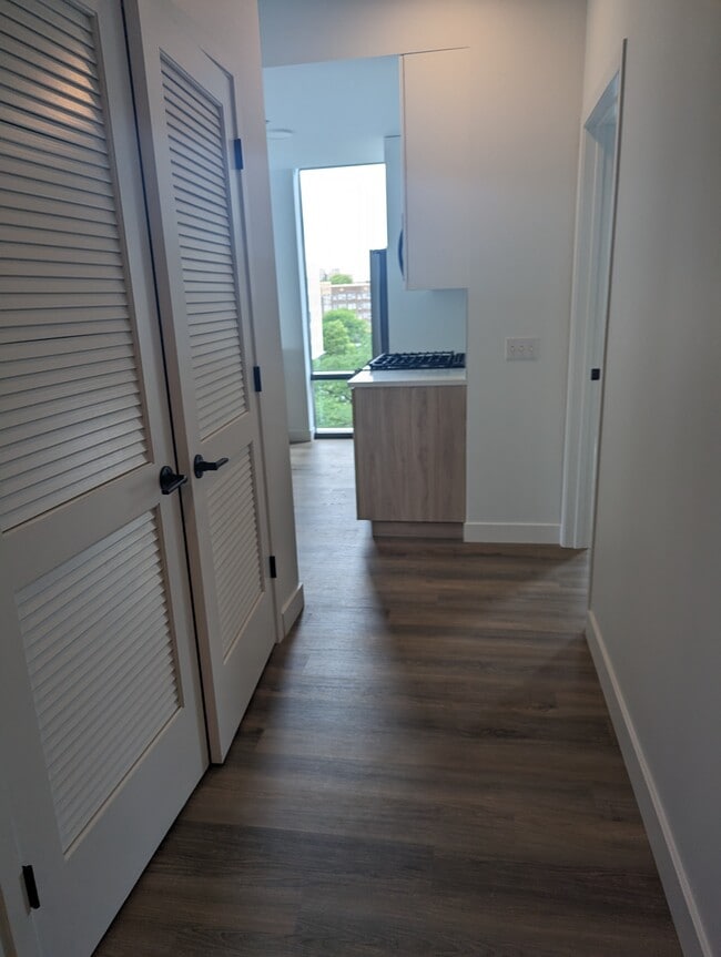 Building Photo - 4800 N Marine Dr