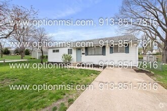 Building Photo - 9048 Gillette St