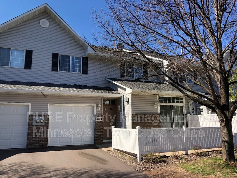Primary Photo - 2756 Mallard Dr