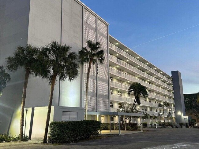 Foto del edificio - 5500 NW 2nd Ave