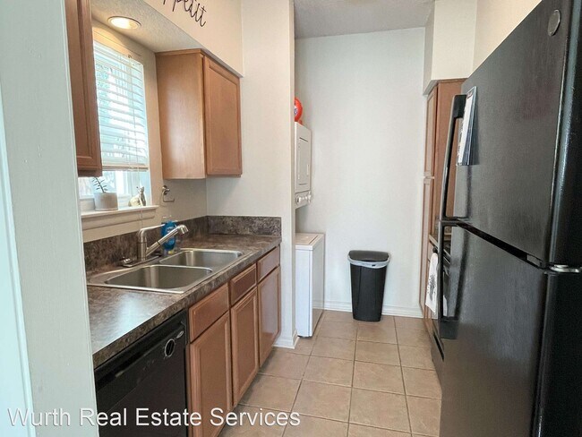 Foto del edificio - 1 br, 1 bath House - 8155 Jefferson Highwa...