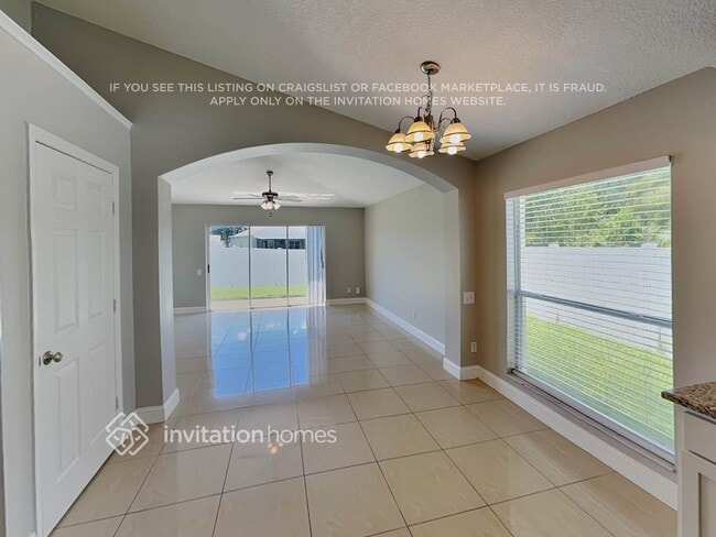 Building Photo - 3281 Falcon Point Dr