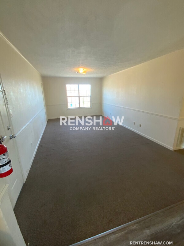 Building Photo - 1110 Cherokee Cir