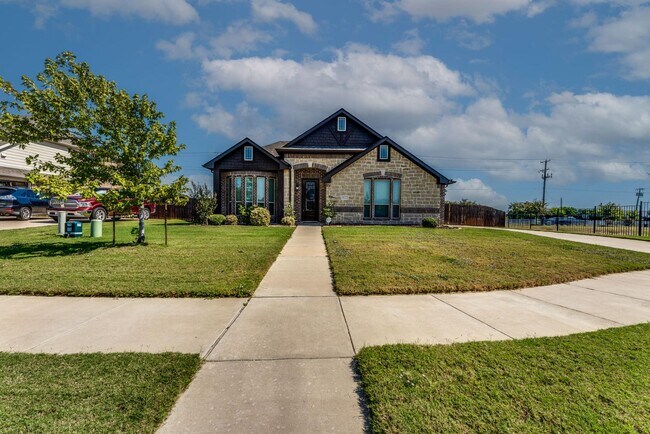 Foto del edificio - 4822 Windfern Way
